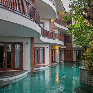 Djabu Seminyak Отель